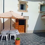 Casa Lolita 2 *